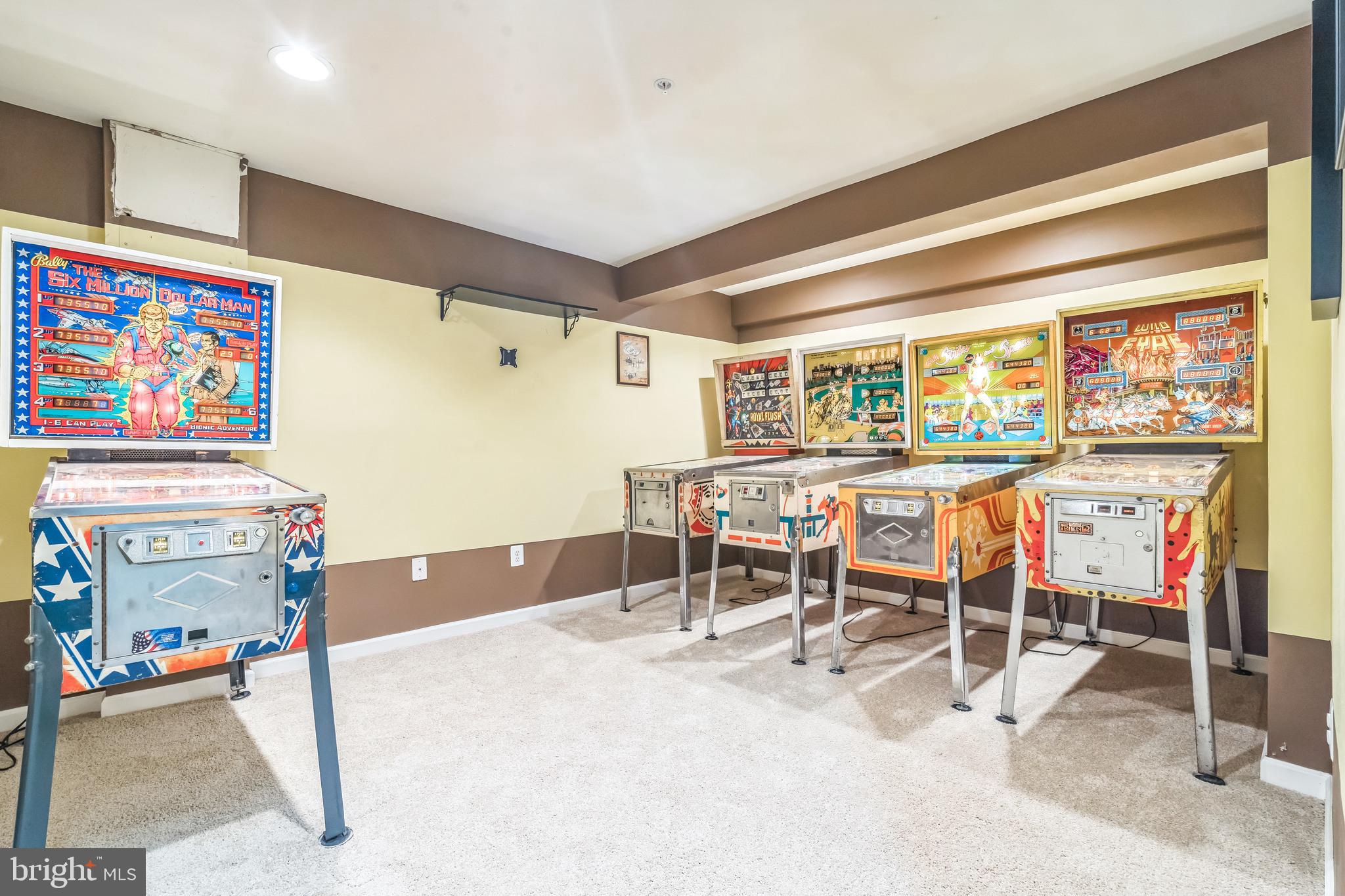 SHERMAN'S ENCLAVE - Residential