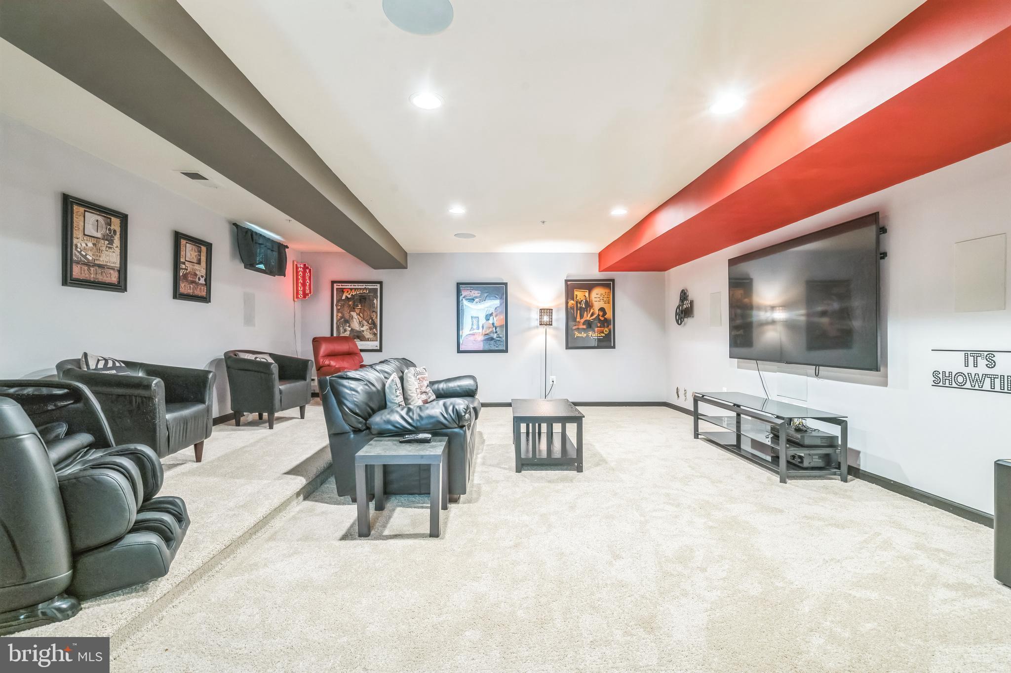 SHERMAN'S ENCLAVE - Residential