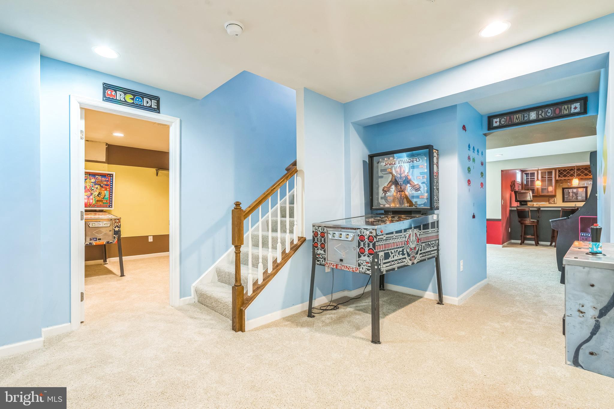 SHERMAN'S ENCLAVE - Residential