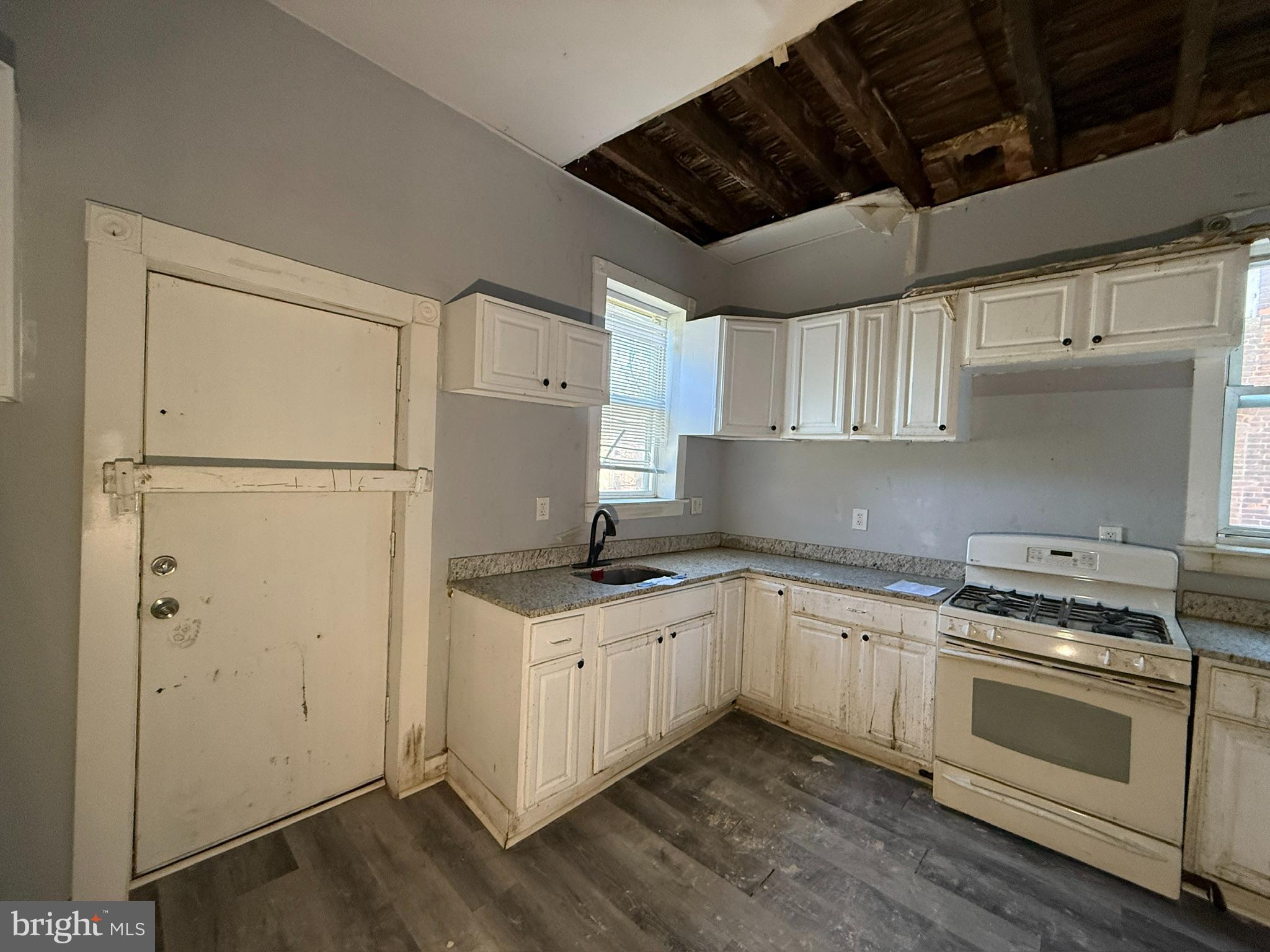 WEST BALTIMORE - Residential