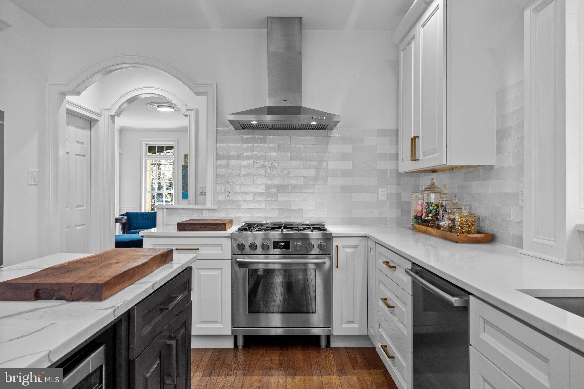 NEW HOPE HILLS - Residential