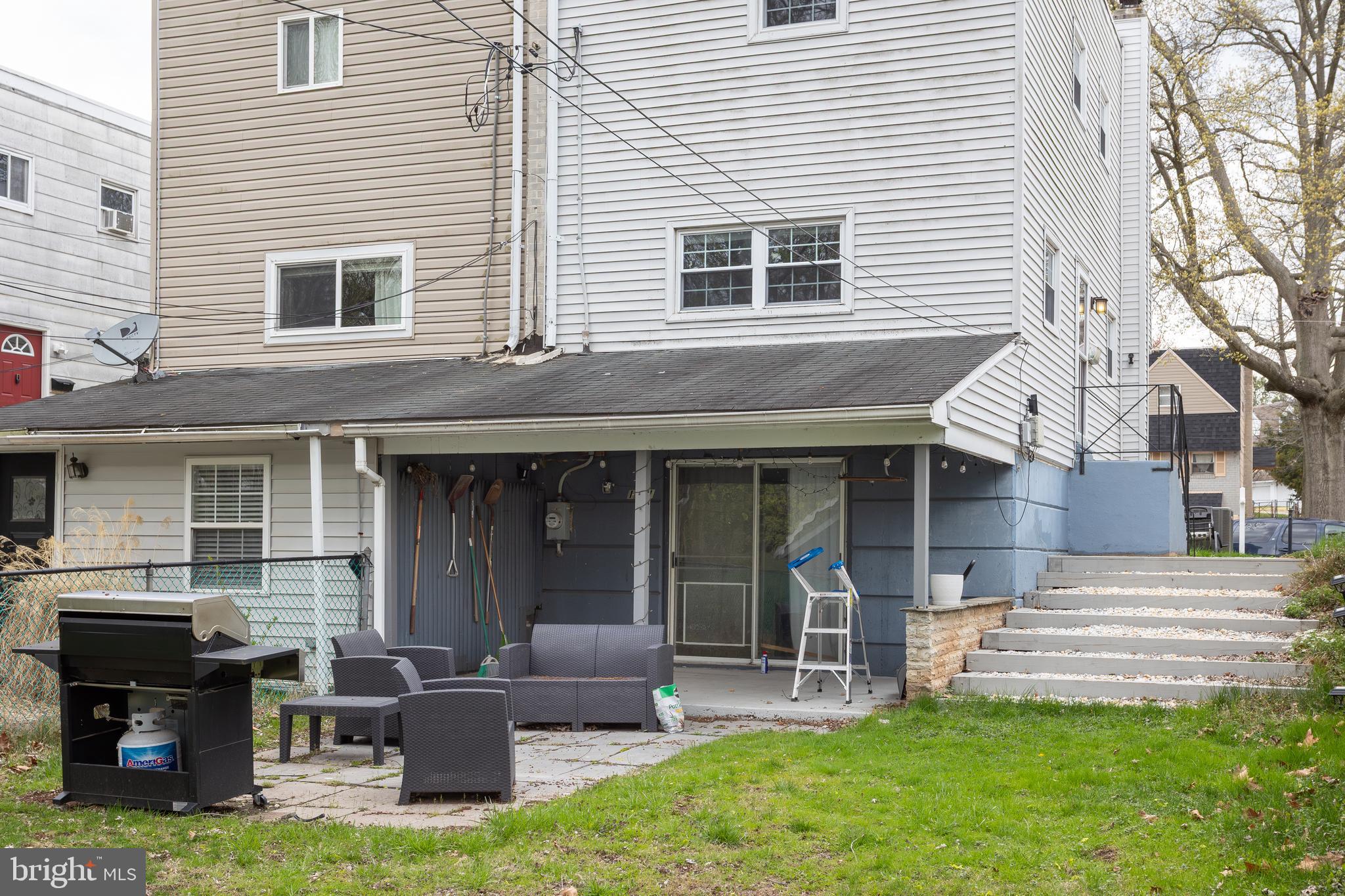 NORRISTOWN - Residential