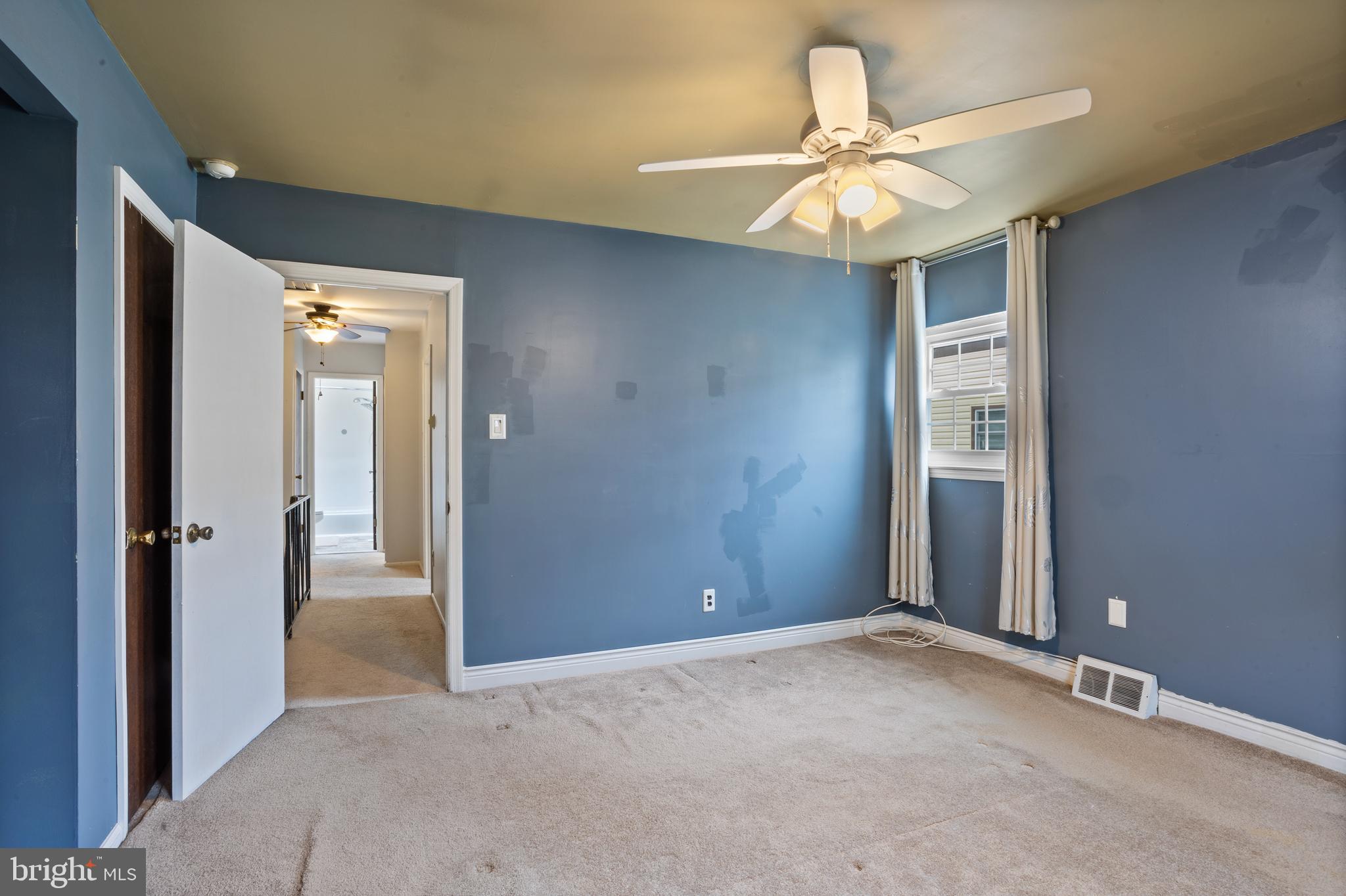 NORRISTOWN - Residential