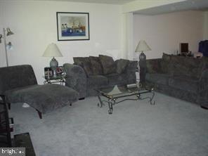 VISTA GARDENS - Residential Lease