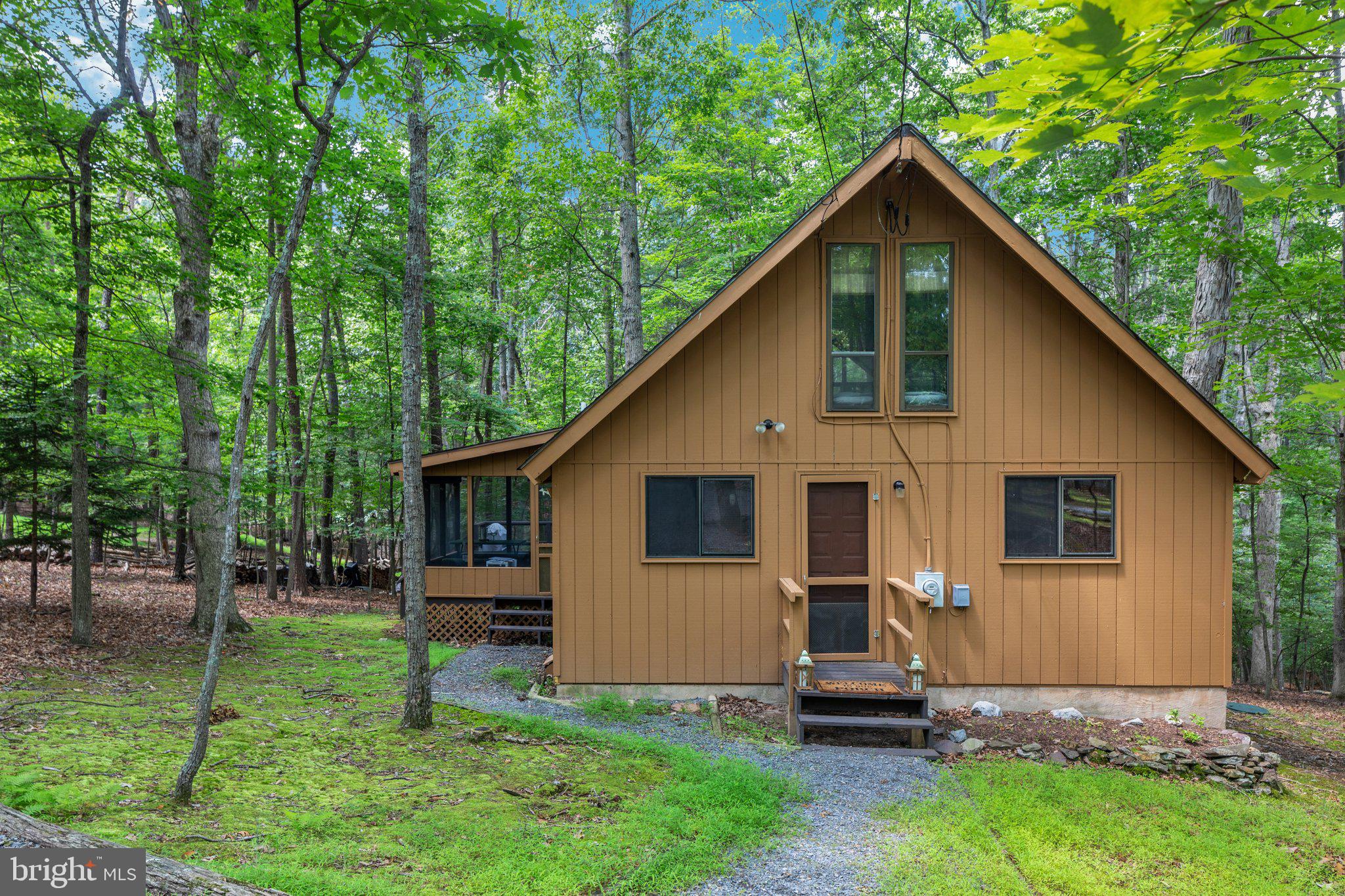 THE WOODS - Residential