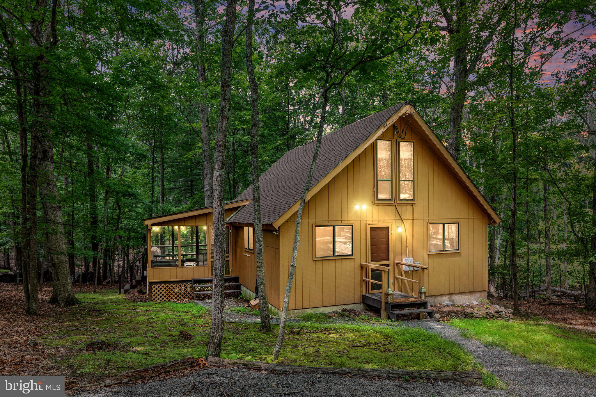 THE WOODS - Residential