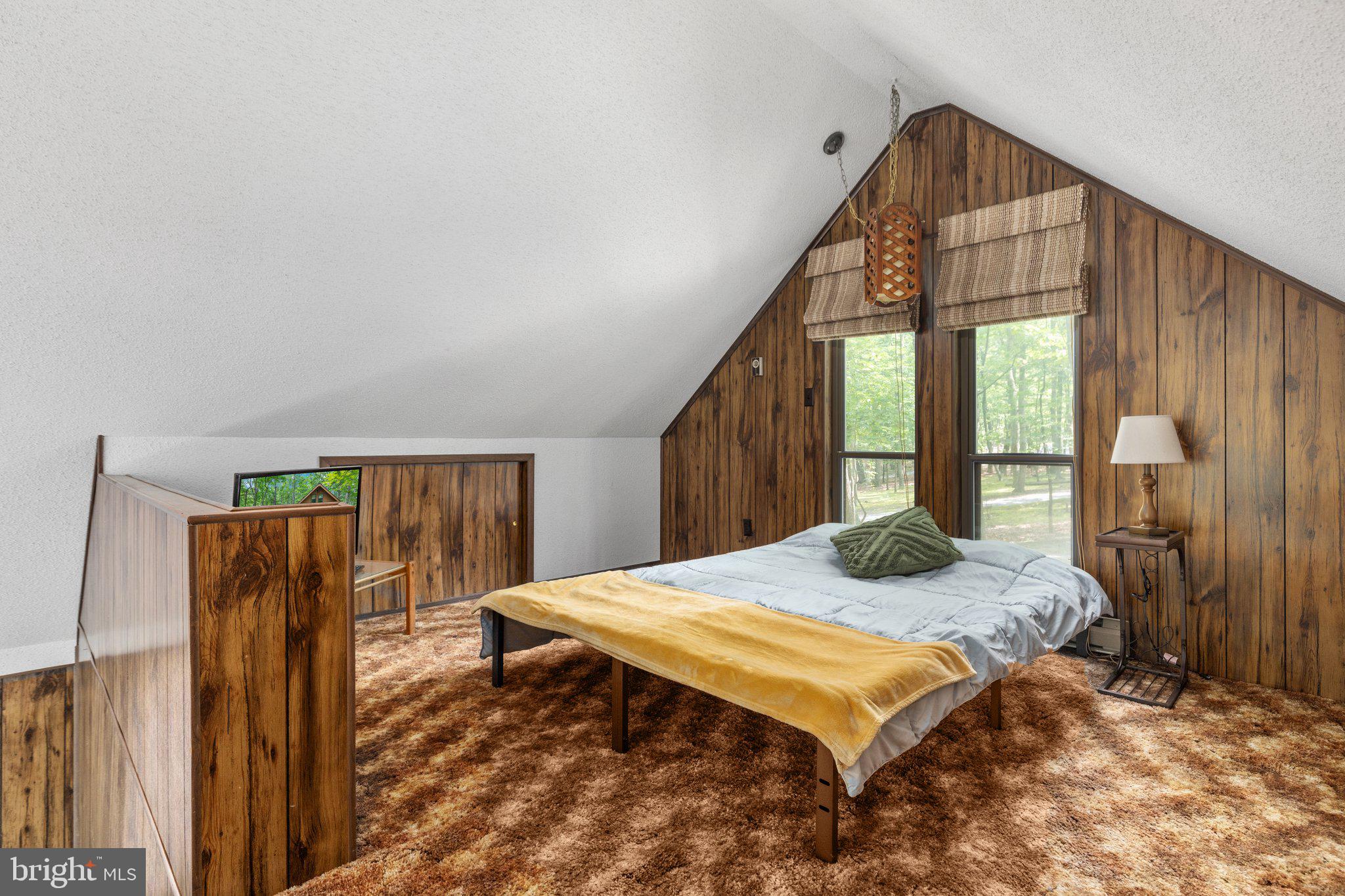 THE WOODS - Residential