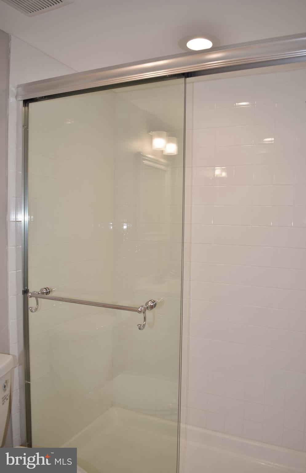 PINES CONDOMINIUM - Residential Lease