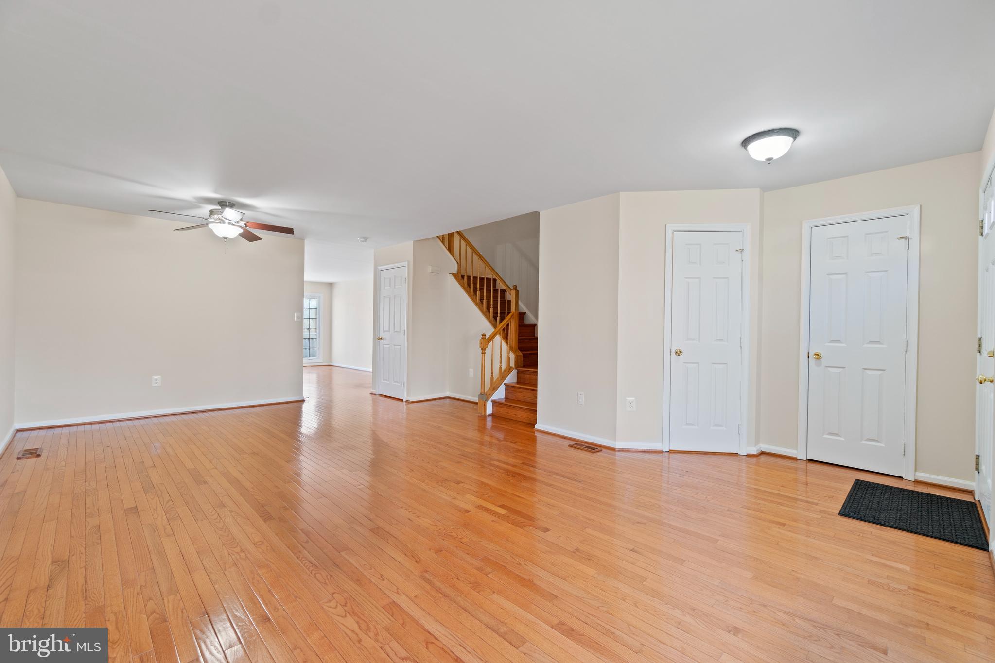 TOWNES OF ASHLEIGH - Residential