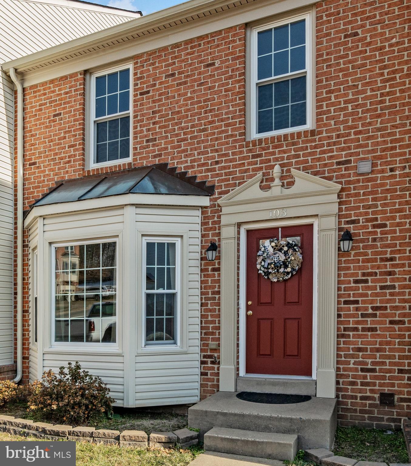 TOWNES OF ASHLEIGH - Residential