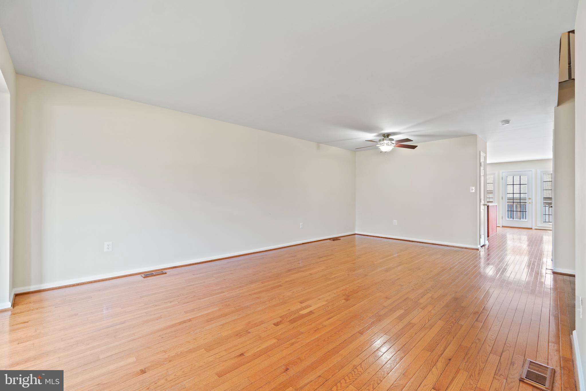 TOWNES OF ASHLEIGH - Residential