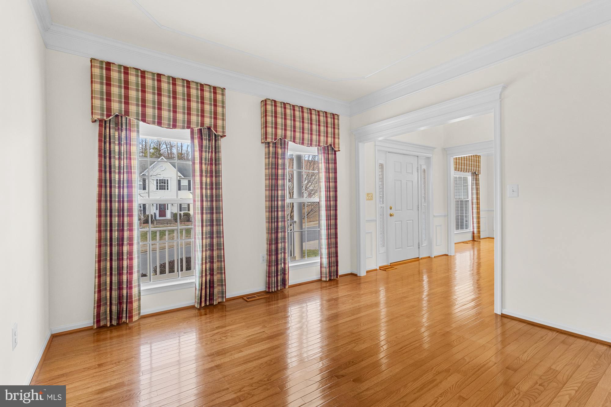 LEE'S CROSSING - Residential