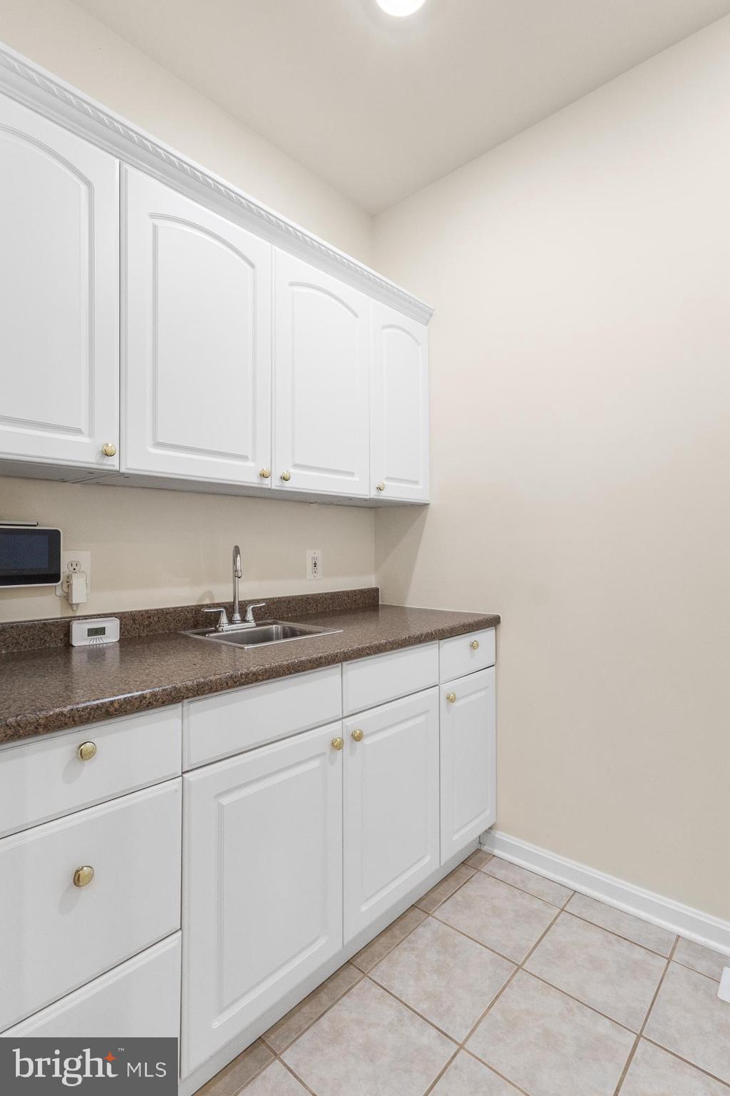 LEE'S CROSSING - Residential