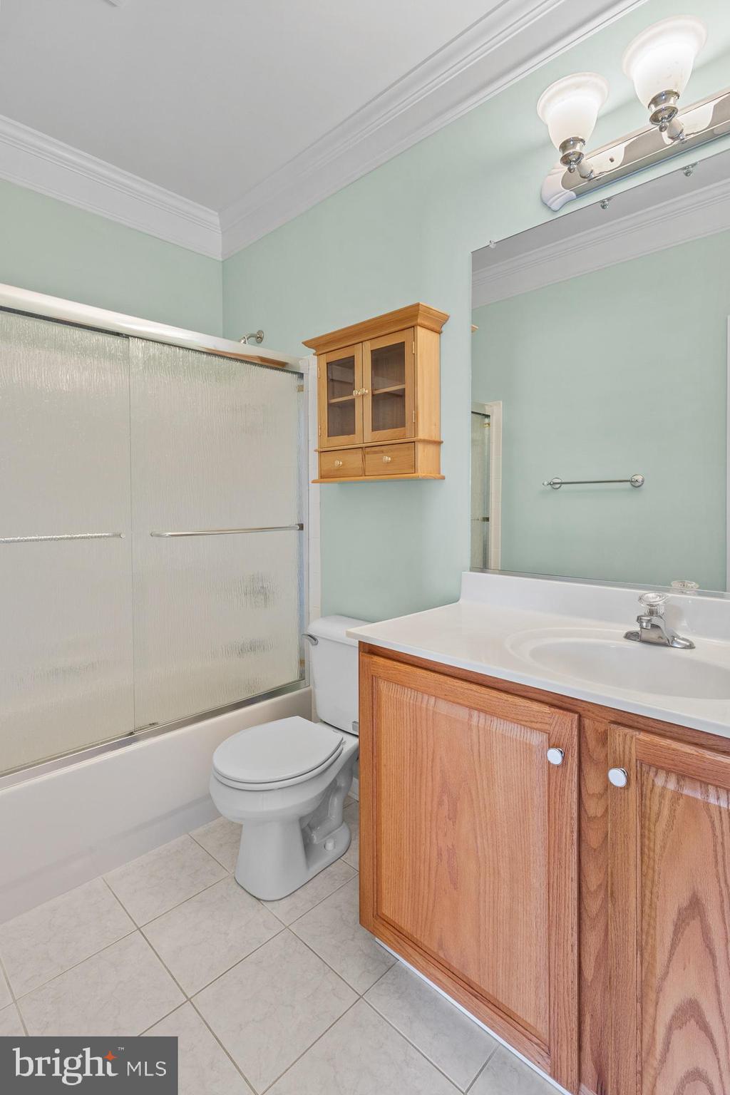 LEE'S CROSSING - Residential