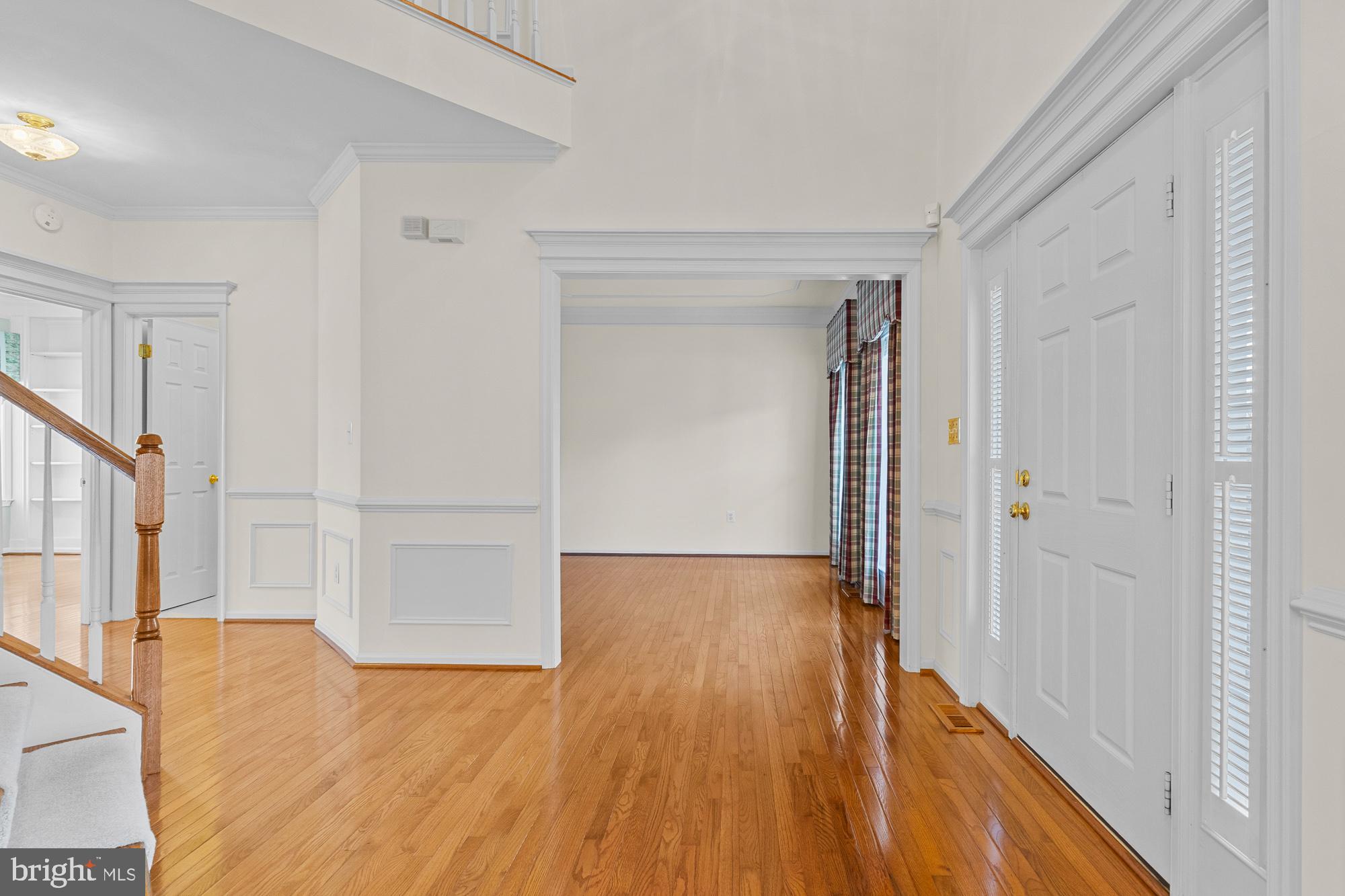 LEE'S CROSSING - Residential