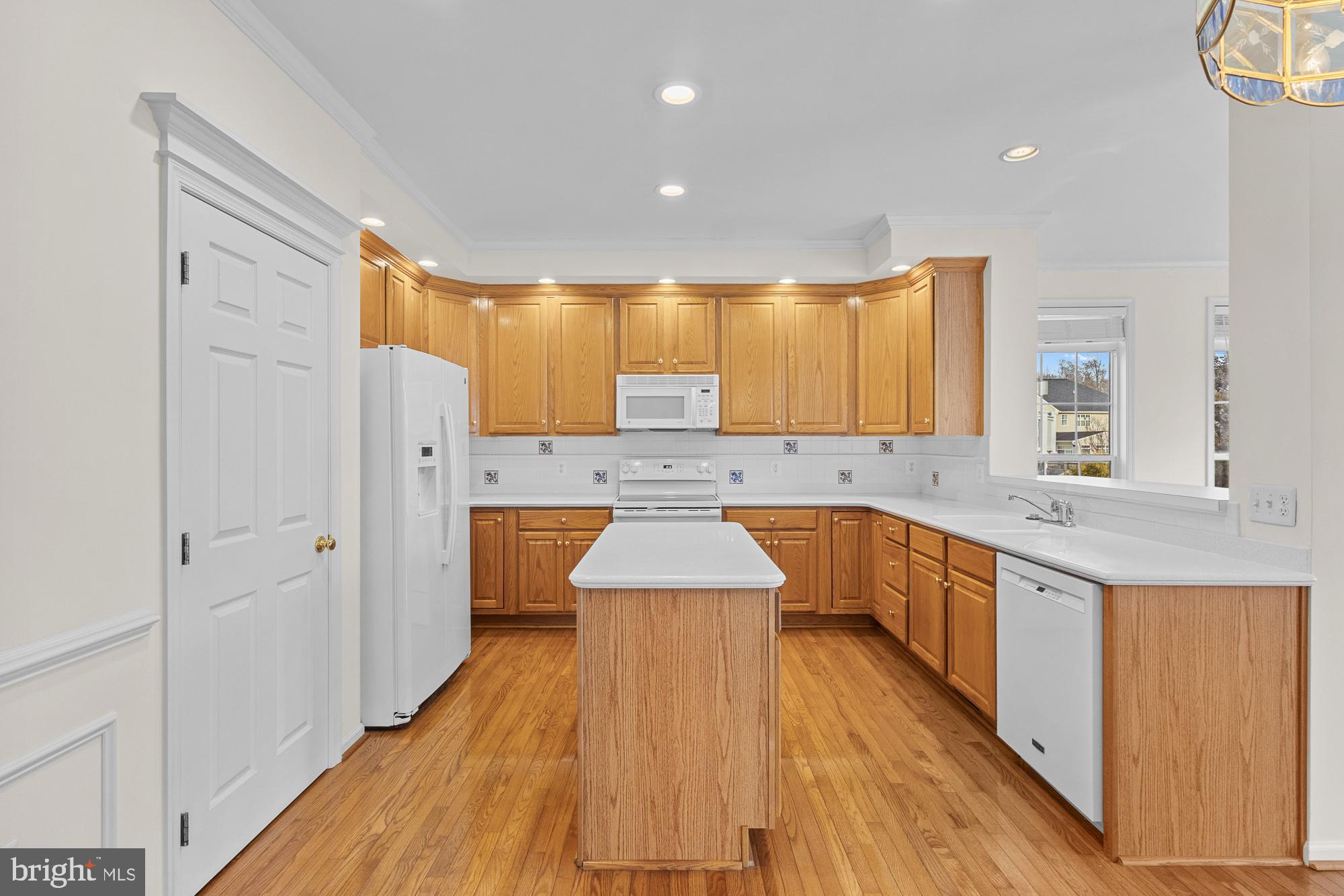 LEE'S CROSSING - Residential