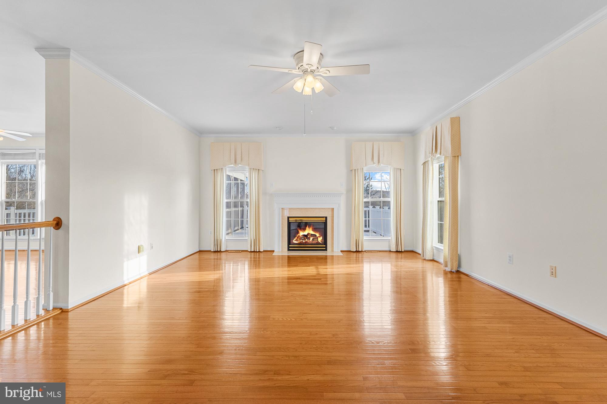 LEE'S CROSSING - Residential