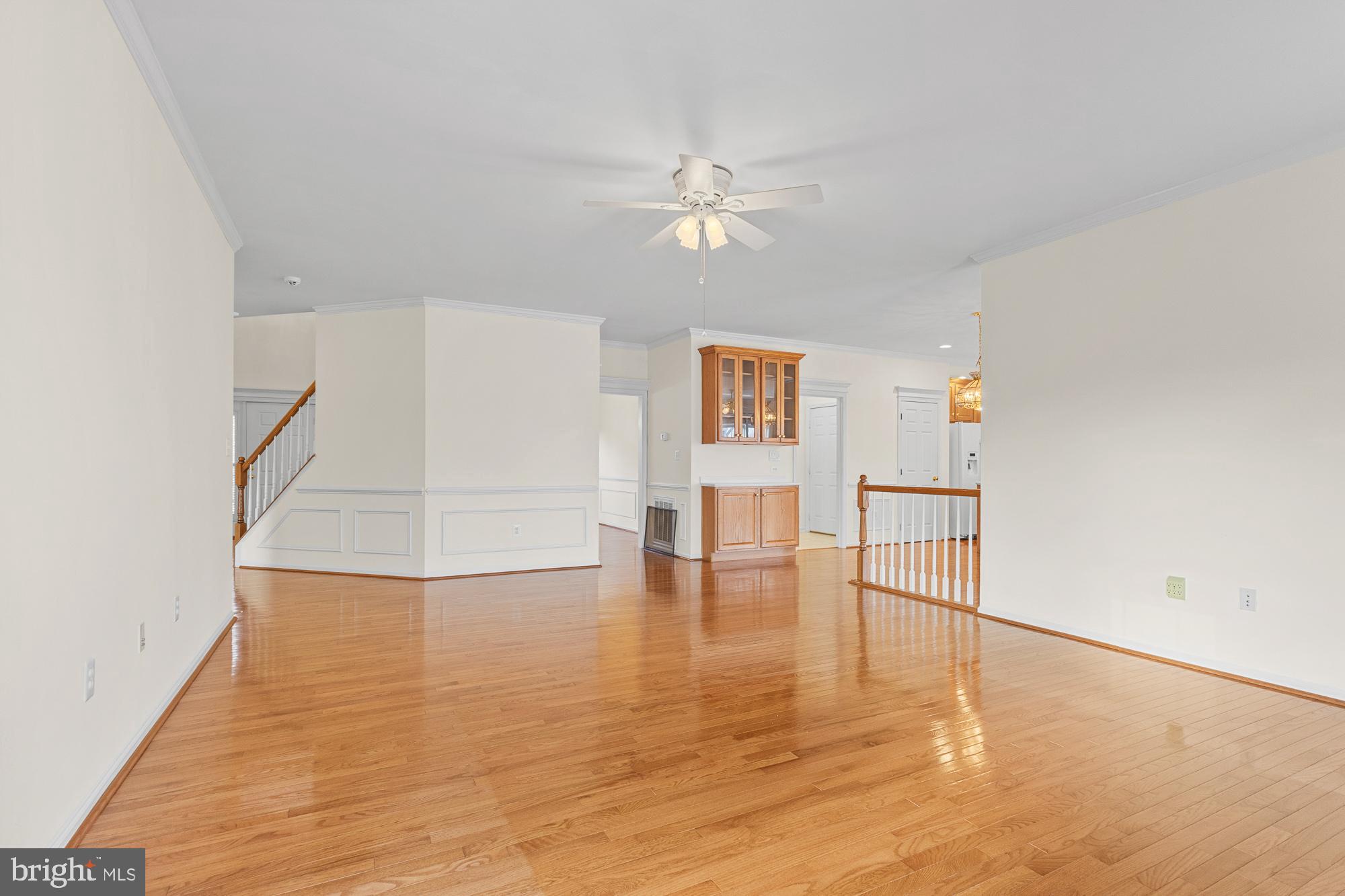 LEE'S CROSSING - Residential