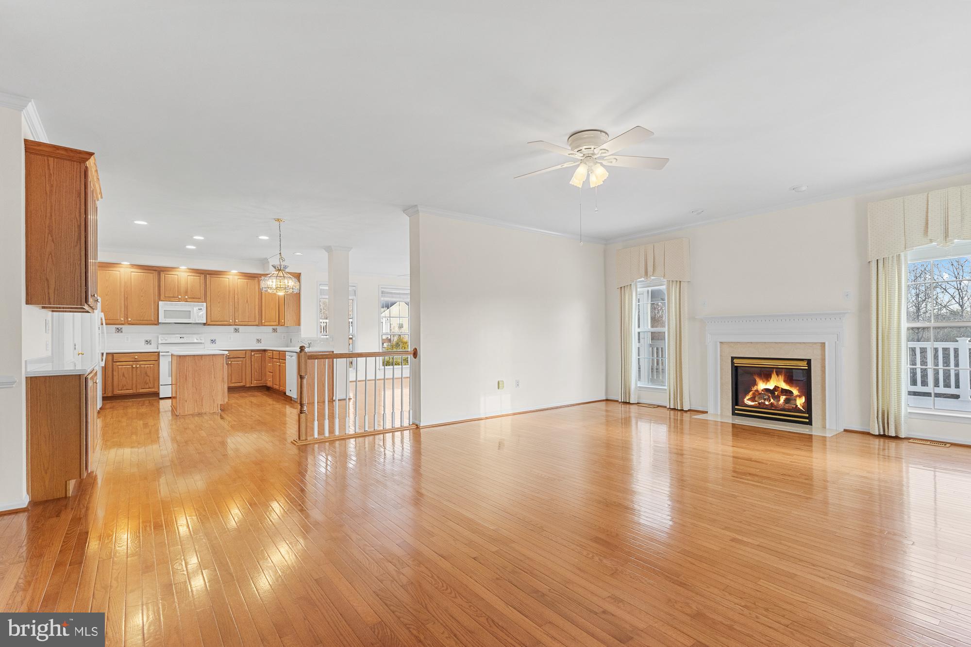 LEE'S CROSSING - Residential