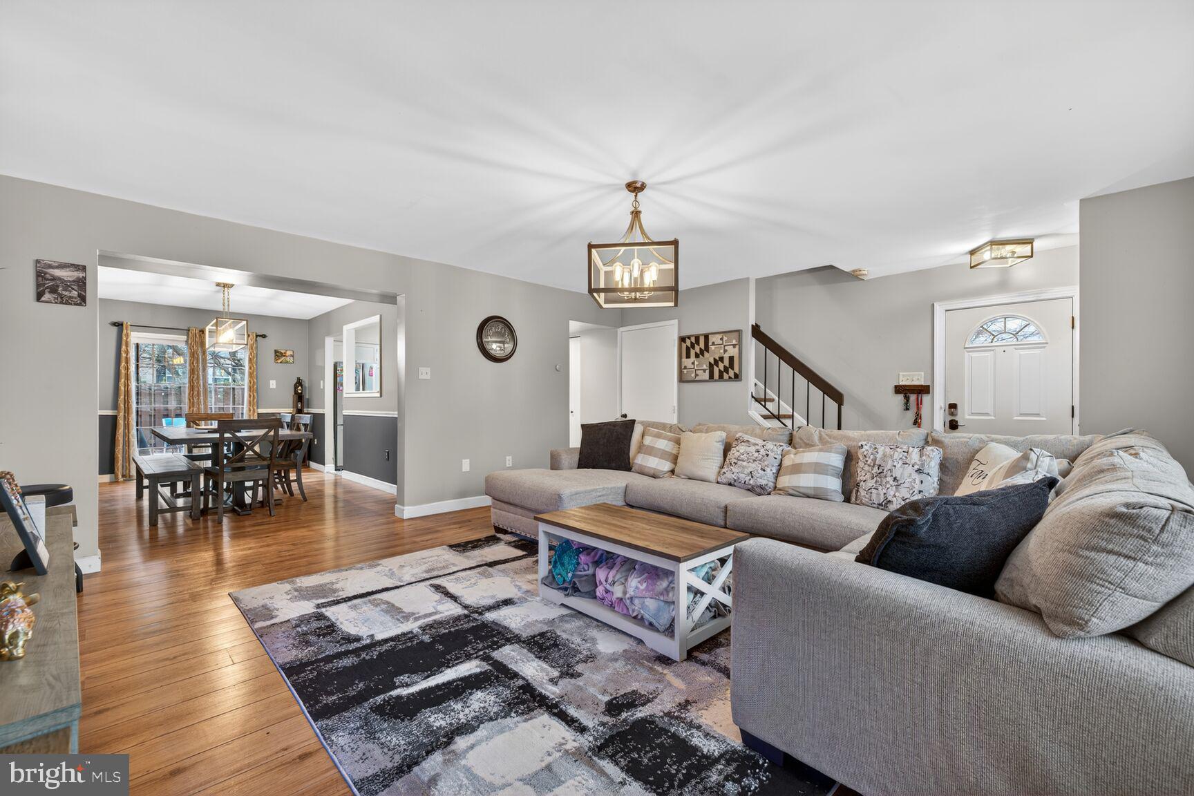 MOUNTAIN VILLAGE - Residential