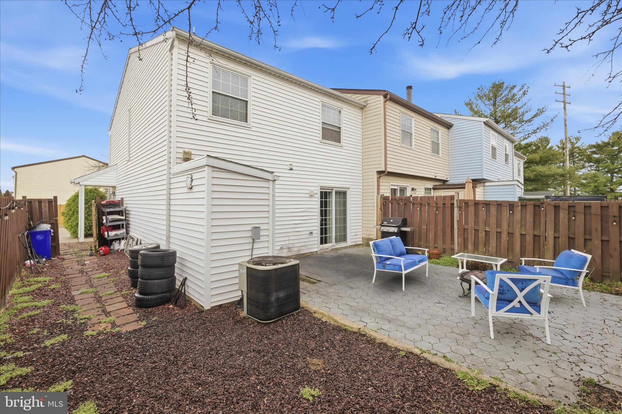 MOUNTAIN VILLAGE - Residential