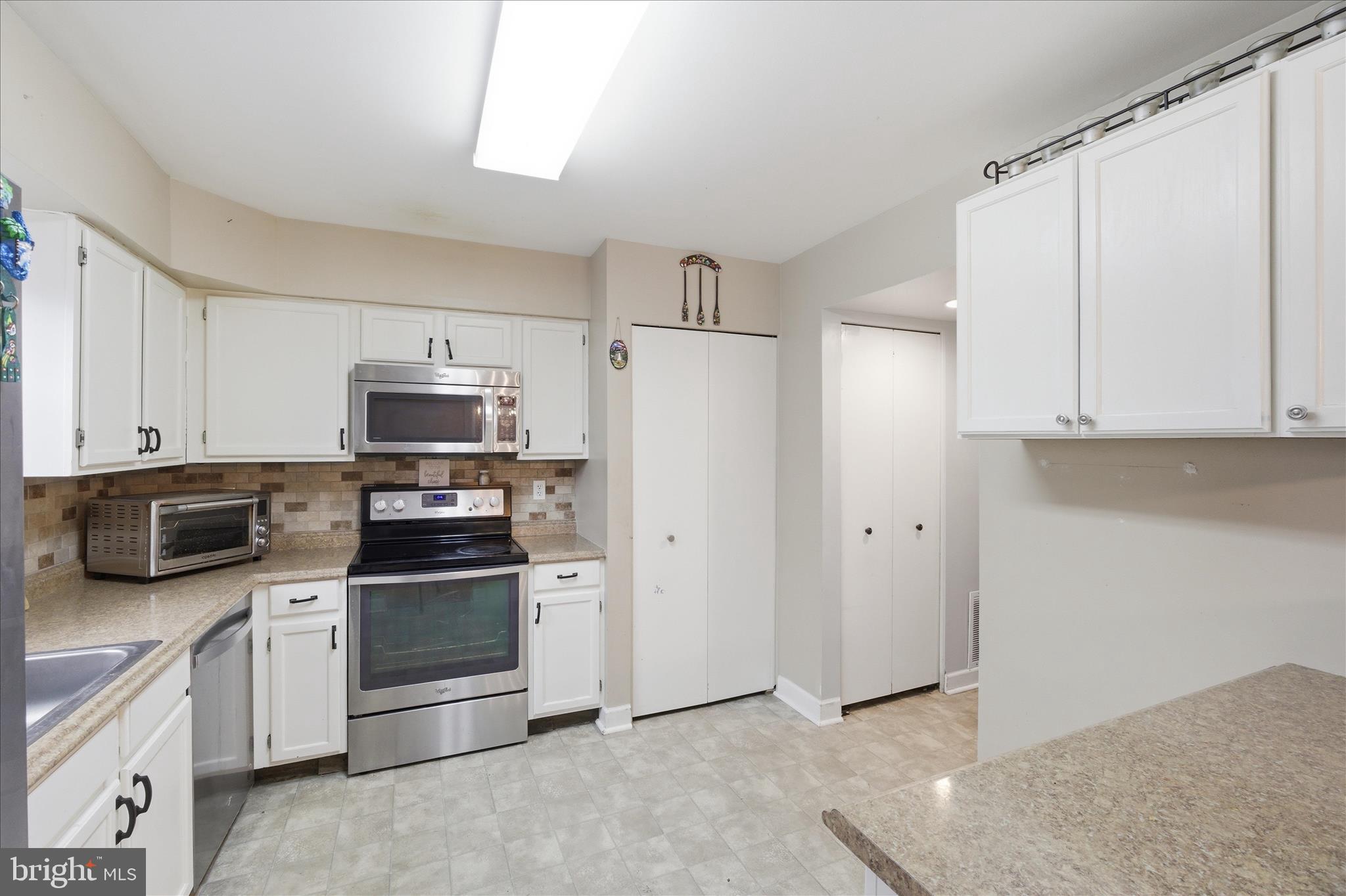 MOUNTAIN VILLAGE - Residential