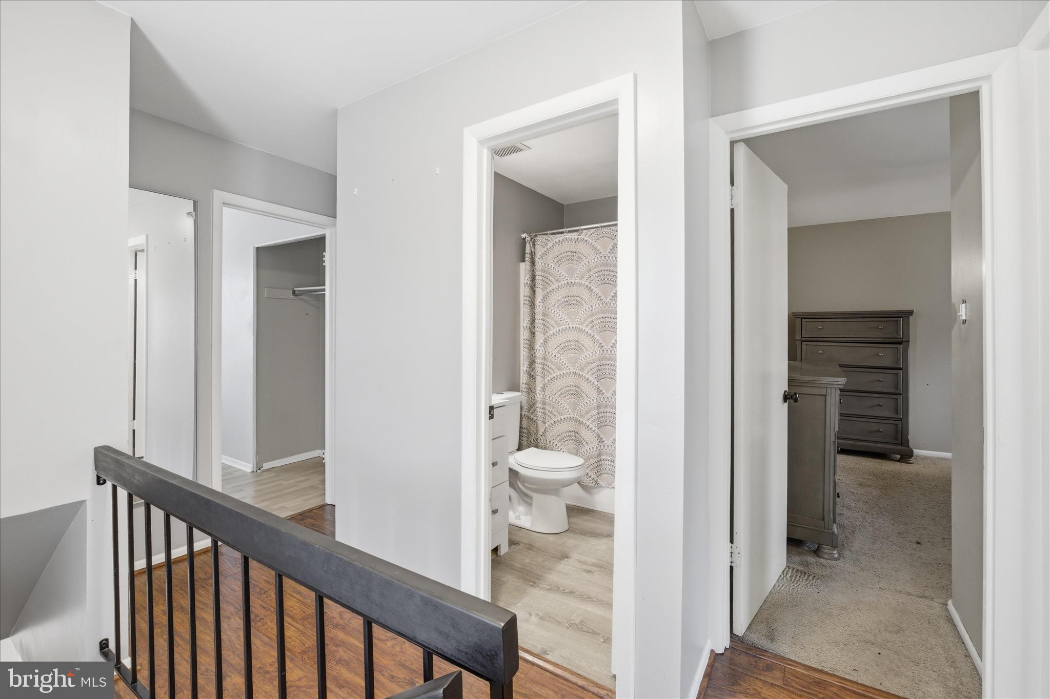 MOUNTAIN VILLAGE - Residential