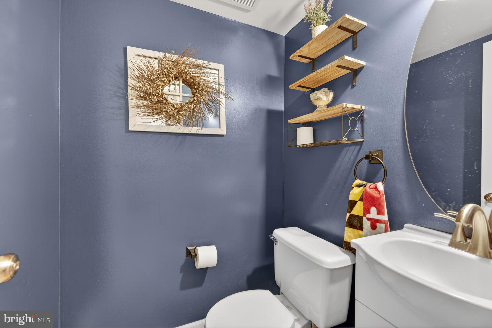 MOUNTAIN VILLAGE - Residential