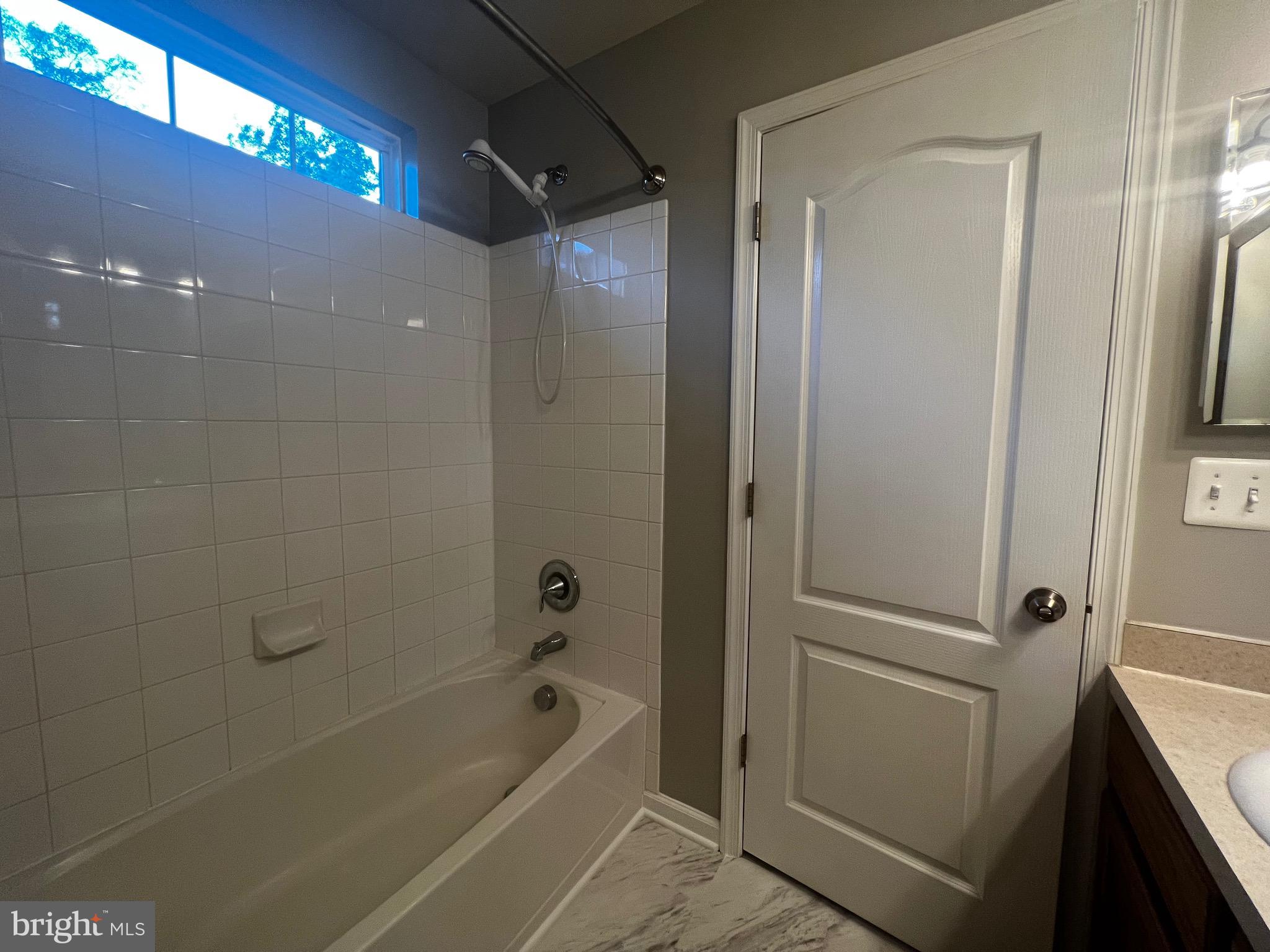 TANYARD SPRINGS - Residential Lease