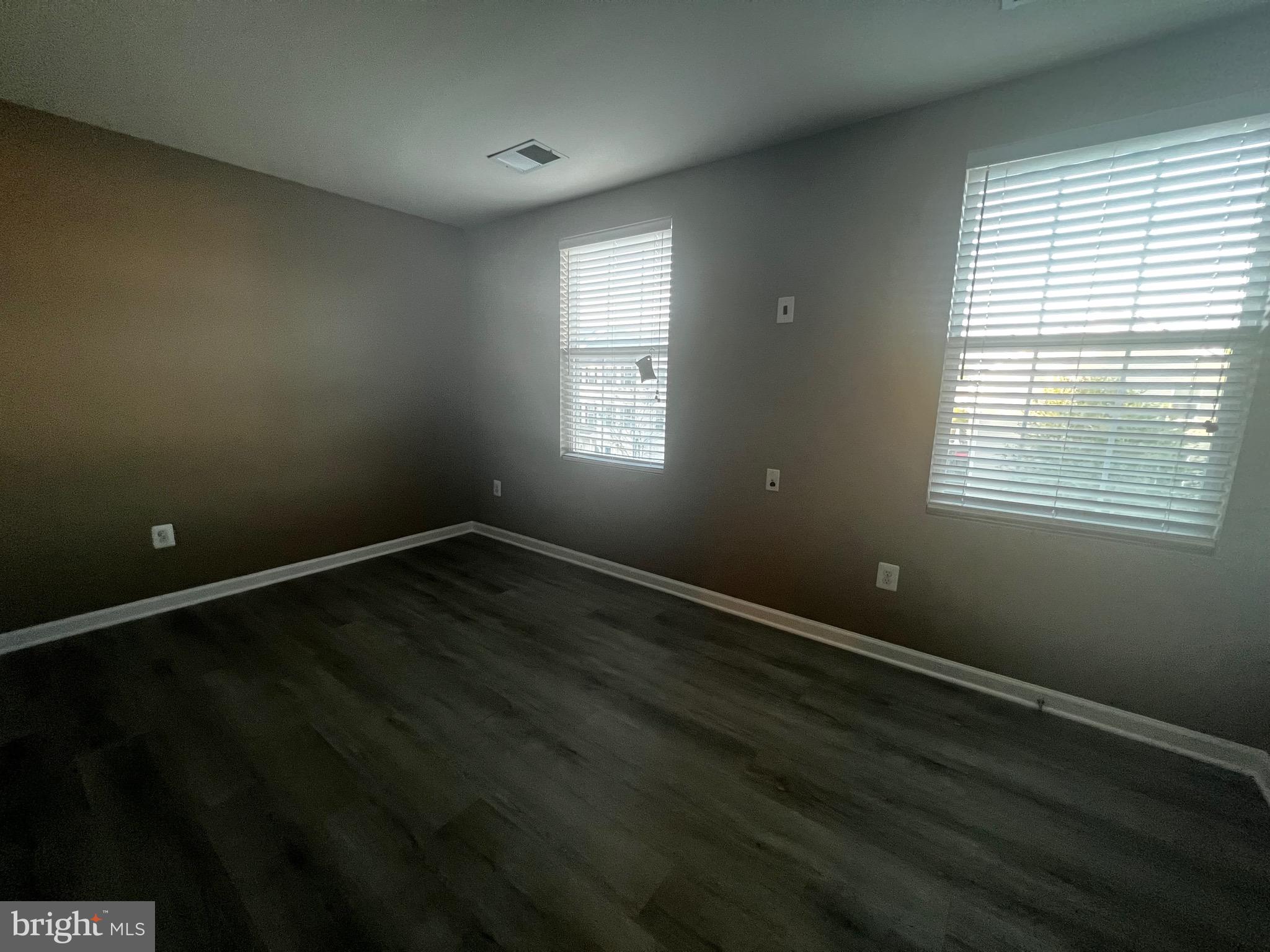 TANYARD SPRINGS - Residential Lease