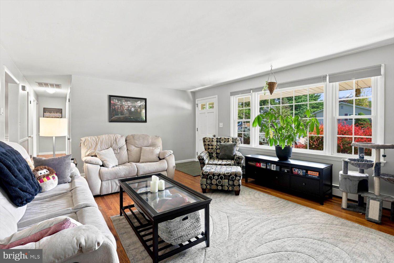 18 PFAUTZ AVENUE