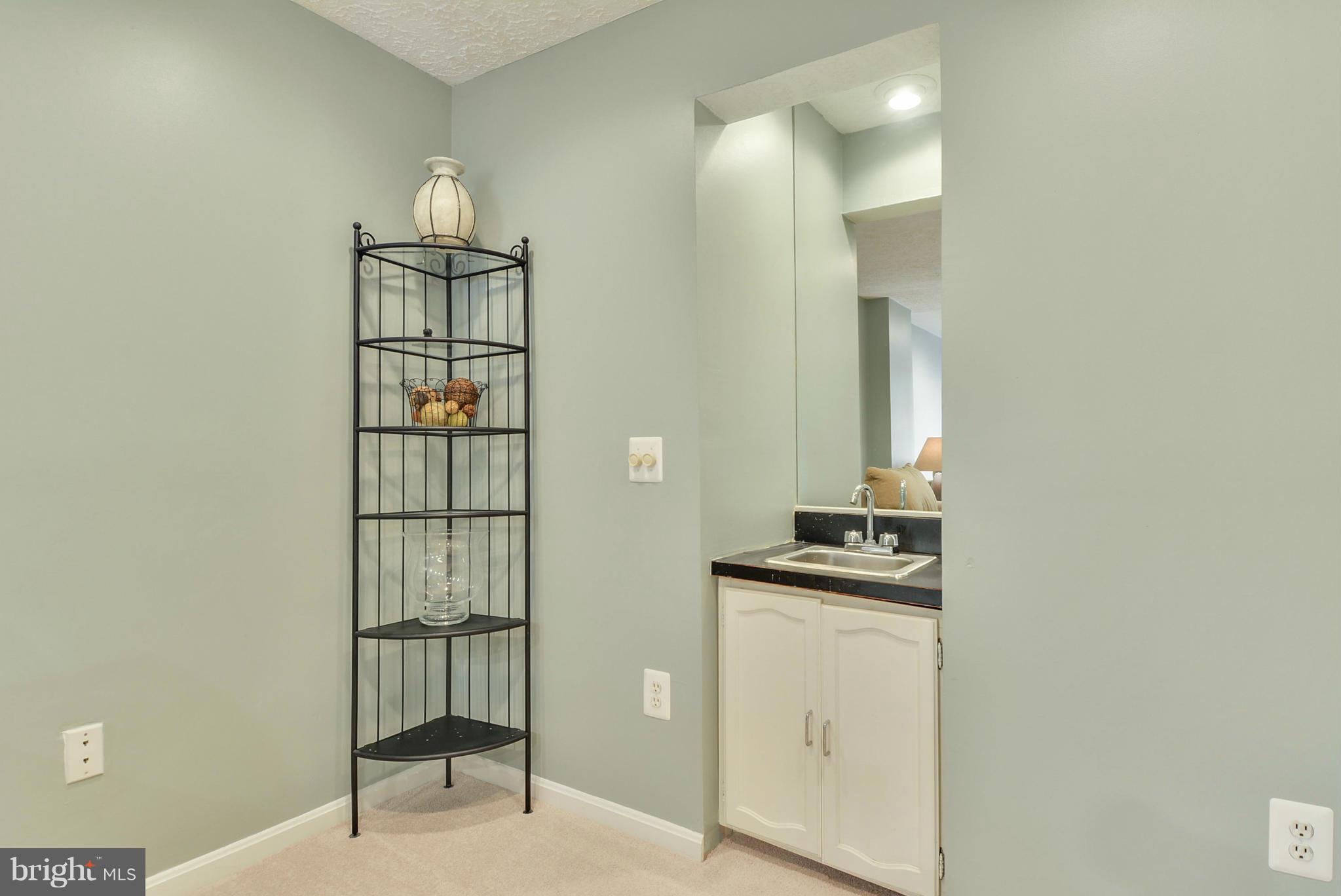 BONIFANT WOODS - Residential