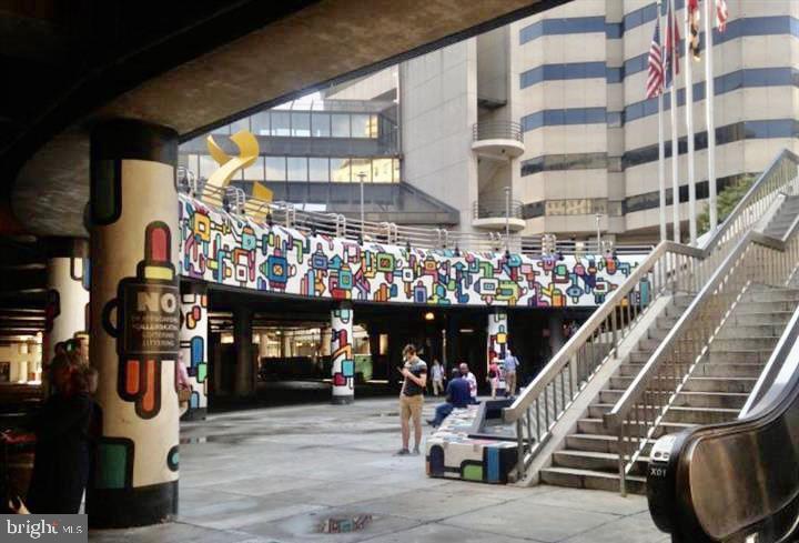 RIVERIA OF CHEVY CHASE - Residential Lease