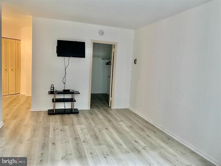 RIVERIA OF CHEVY CHASE - Residential Lease