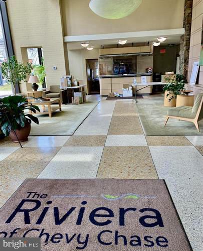 RIVERIA OF CHEVY CHASE - Residential Lease