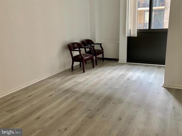 RIVERIA OF CHEVY CHASE - Residential Lease