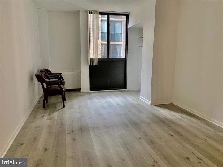 RIVERIA OF CHEVY CHASE - Residential Lease