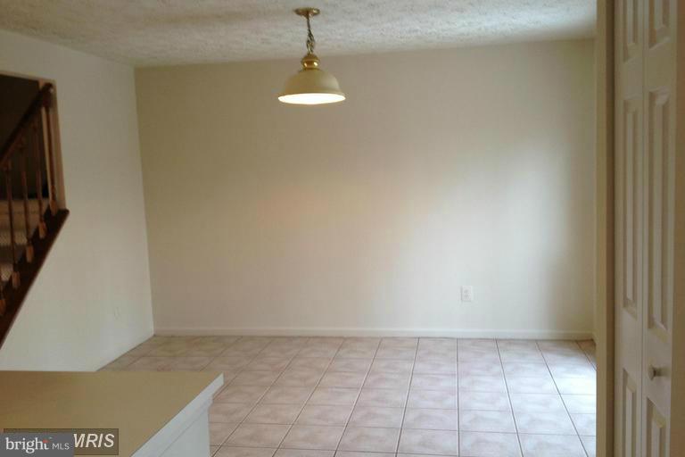 PORT O DUMFRIES - Residential Lease