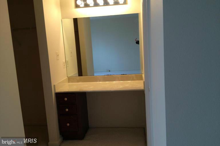 PORT O DUMFRIES - Residential Lease