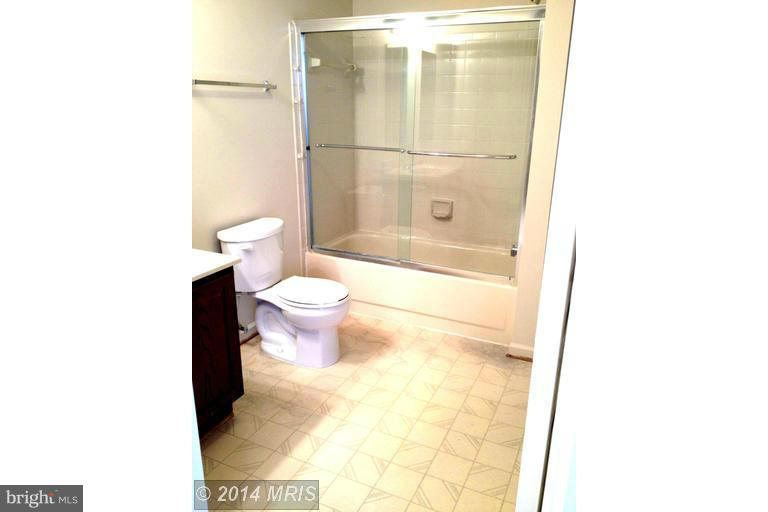 PORT O DUMFRIES - Residential Lease