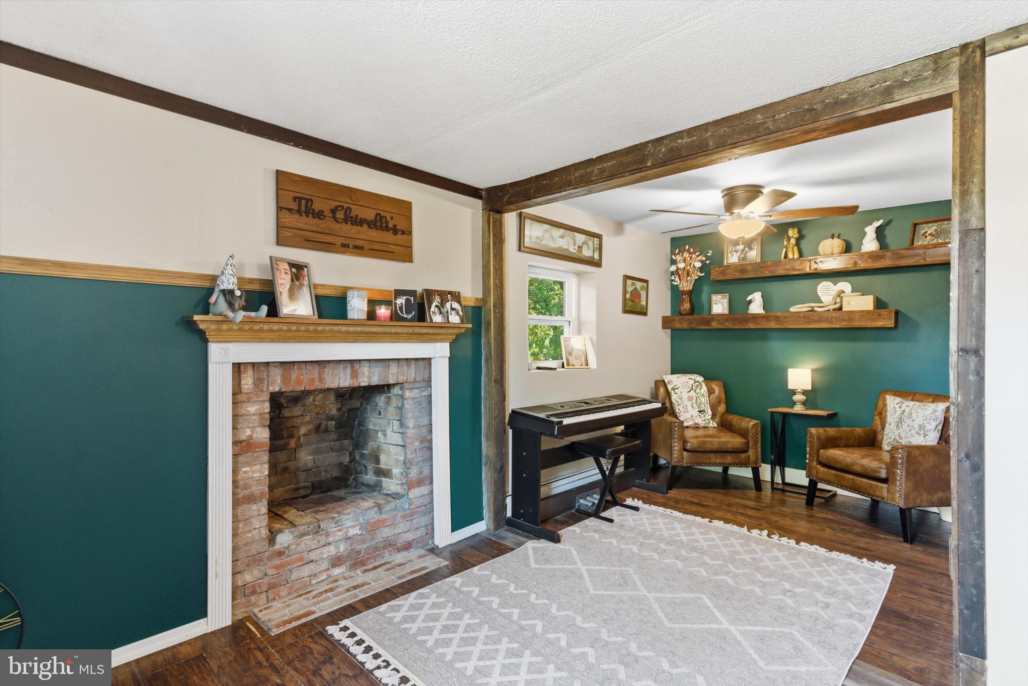 NUGENTOWN - Residential