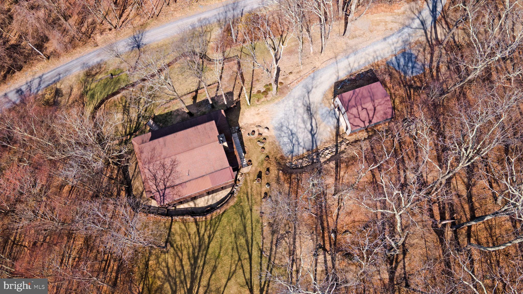 SKYLINE LAKES - Residential