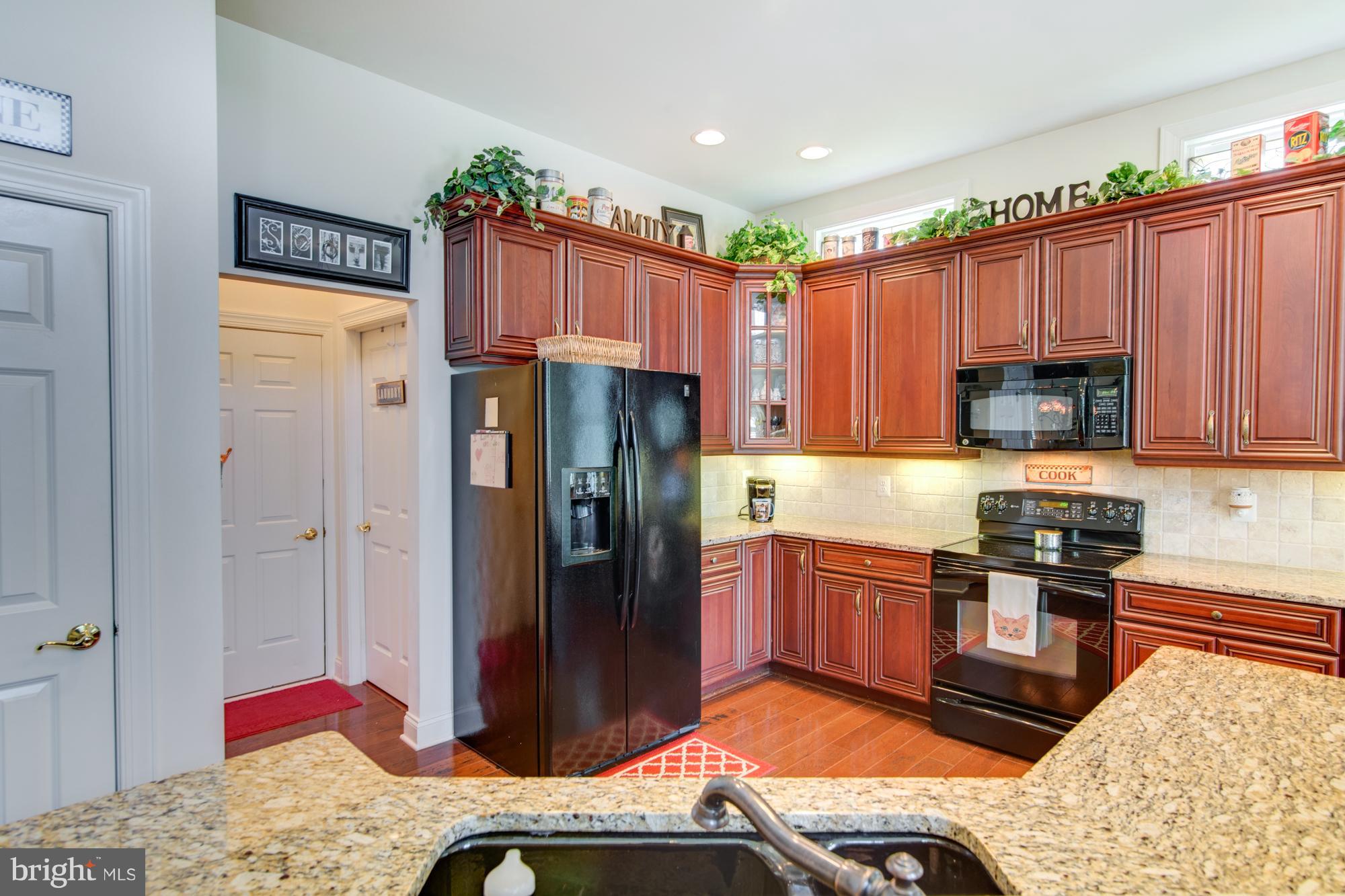 DOMINION VALLEY COUNTRY CLUB - Residential