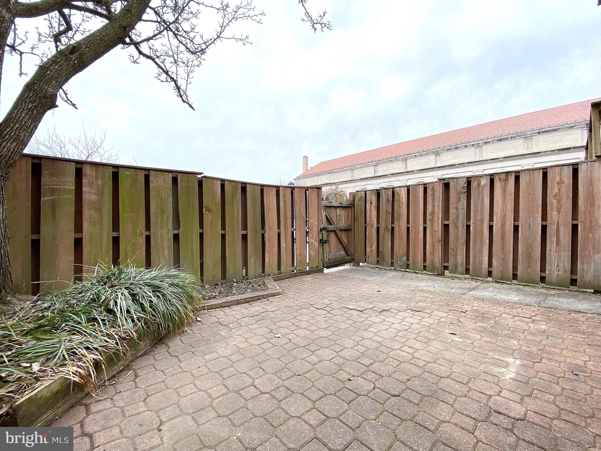 CANTON - Residential Lease