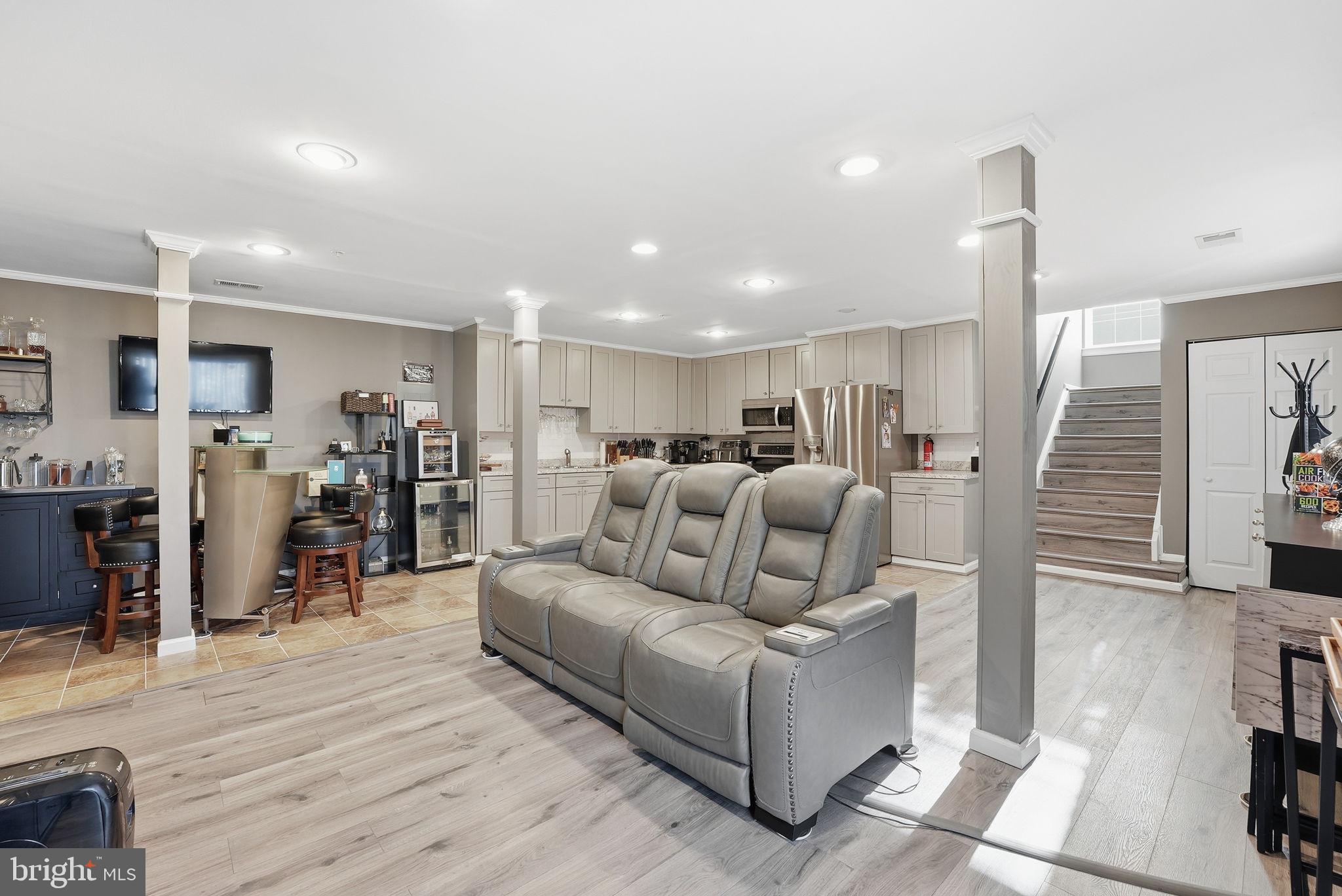 DEVON HILLS CONDO - Residential