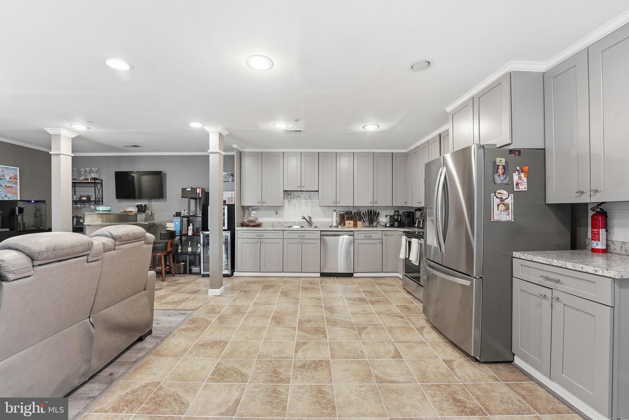 DEVON HILLS CONDO - Residential