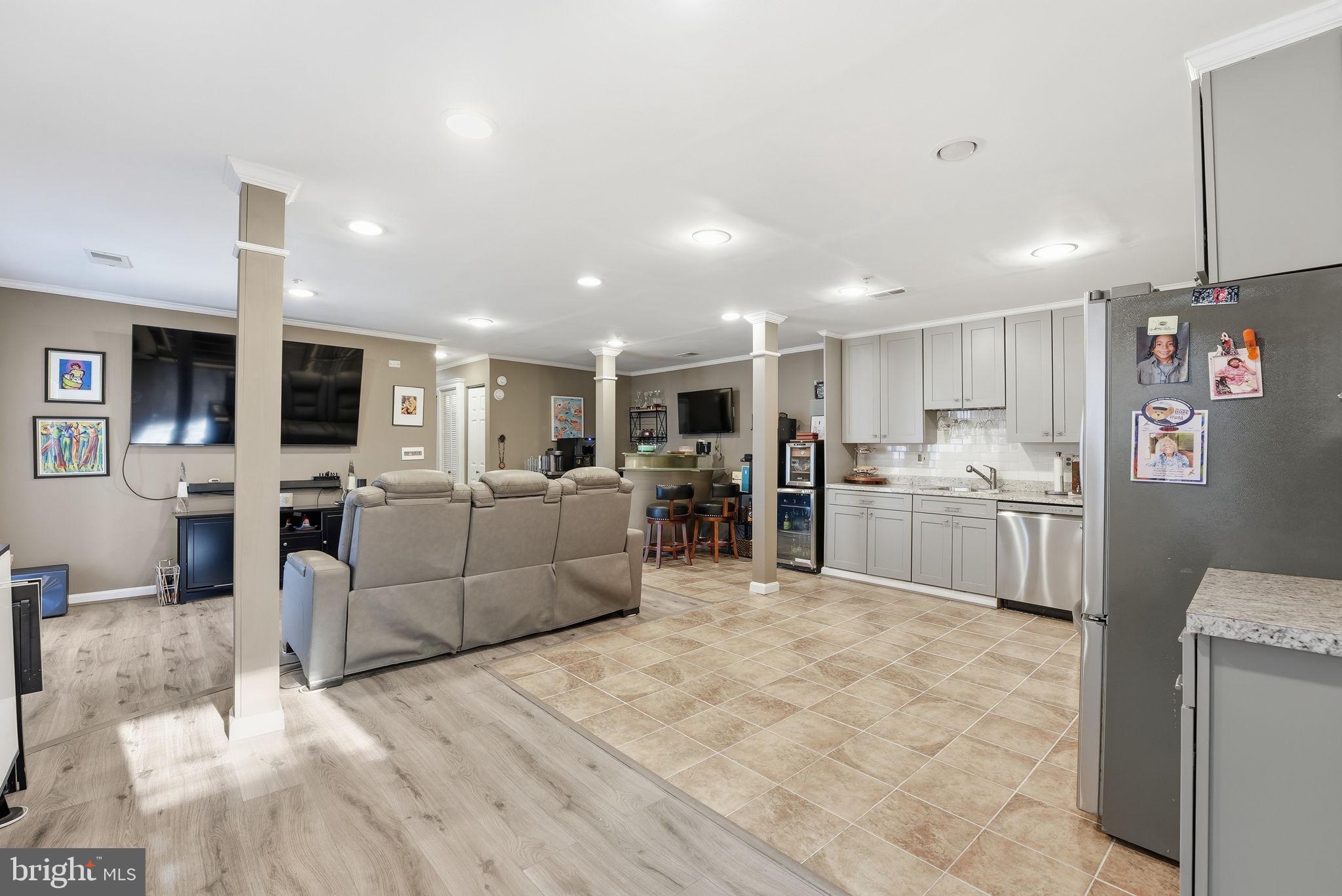 DEVON HILLS CONDO - Residential