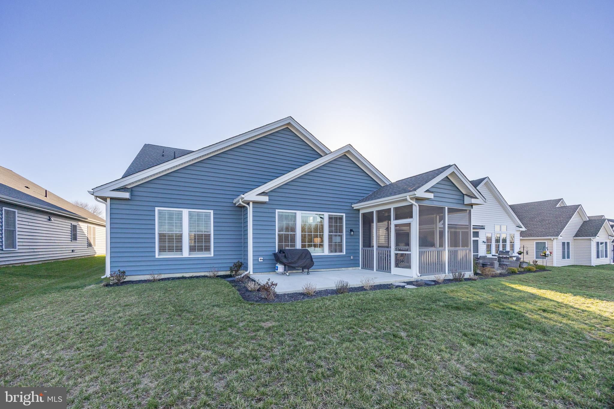 TRADITIONS OF AMERICA AT WEST BRANDYWINE - Residential