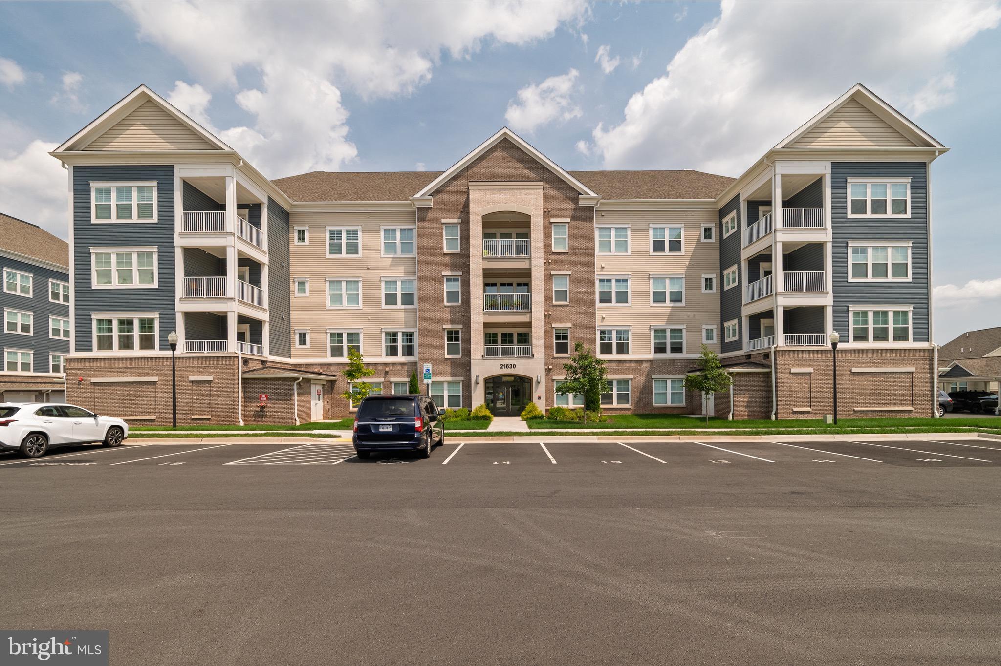 21630 HAWKSBILL HIGH CIRCLE 406