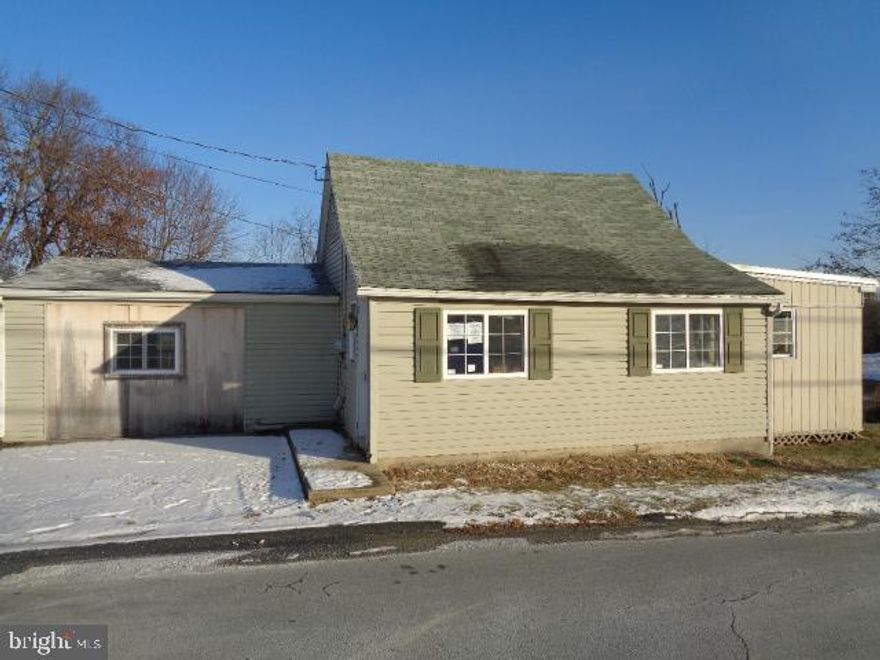 Don't miss the opportunity to own this great home with amazing Valley views just moments from the Susquehanna River!  Features include 2 Bedrooms, an updated Kitchen with newer cabinets and appliances, a nice-sized Living Room and a large deck perfect for enjoying the great views!